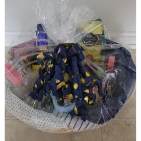 Sweet Tea & Hennessey Basket item