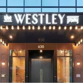 City Nights Experience: Arts, Elegance & Flavors item