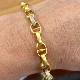 Brushed Gold Link Bracelet item