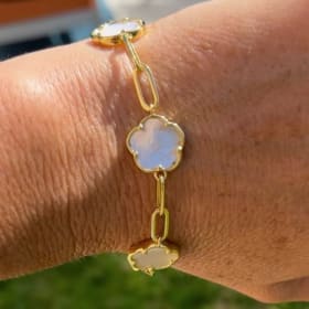 Mother-of-Pearl Bracelet in Yellow Gold item
