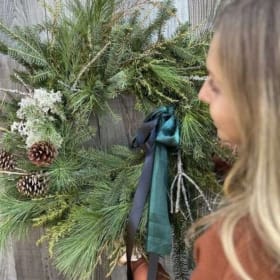 Couronne de Noël - Vert Sauge, ferme florale (valeur 110$) item