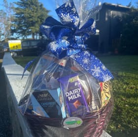 Thrifty Foods gift basket. item