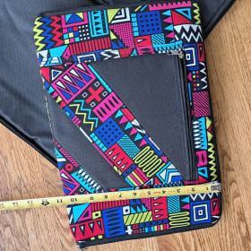 07_Kenyan laptop protective sleeves (2) item
