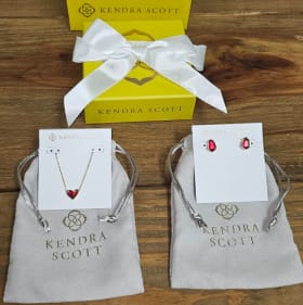 Kendra Scott Necklace and Earrings item