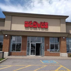 A014 - T-shirt LARGE Steve's music item