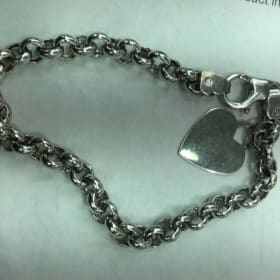 14 k white gold Bracelet 8 in 24.2 g item