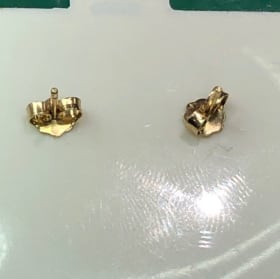 14 k gold pink diamond earings item