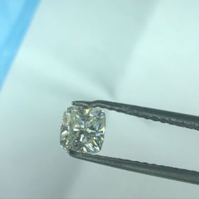 1 ctw high grade solitare diamond graded item