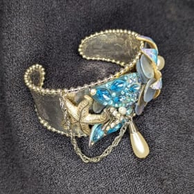 Aqua floral with starfish Bracelet item