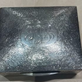 Vintage 1800,s sterling silver jewelery item