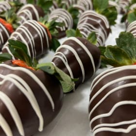 Chocolate Covered Strawberries - Half Dozen item