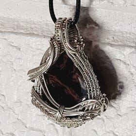 Gold Sheen Mahogany Obsidian Necklace item