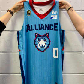 Chandail Curtis Hollis item