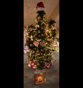 Tree 24-071 - "Cowboy Christmas" item