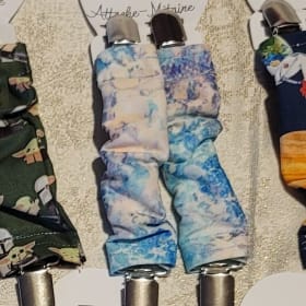 attache mitaines motif bleu item