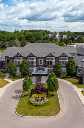 Stay at The Bruce Hotel in Stratford item