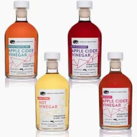 ITEM: Vinegar Tote & 4 Bottle Box Set item