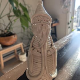 Père Noël terre cuite #2(valeur 30$) item