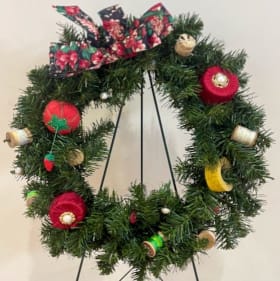 Sew Very Festive Wreath by Dabble CRC item