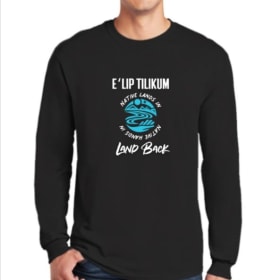 LARGE T-shirt (Gender-neutral) item