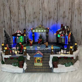Carole Towne Ice Land Christmas Village - D13A item