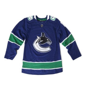 Signed Canucks Connor Garland Jersey item