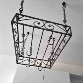 A040 - Crémaillière de cuisine suspendue item