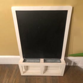 A041 - Ardoise murale item