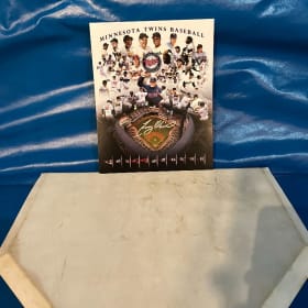 Tony Oliva Signed Print item