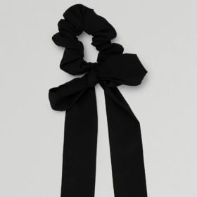 Alo Scrunchy item