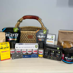 #06 - Redmond Essentials Mega Basket item