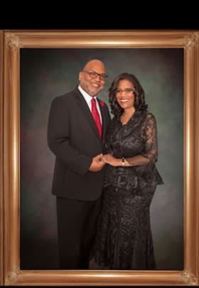 Fourteen-inch Fine Art Portrait item