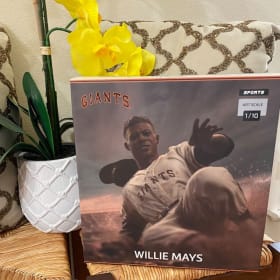 Limited Edition Willie Mays Statue – A Collector’s Treasure item