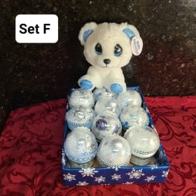Snow Globe Set w/ White Chocolate Hot Cocoa + Plush Bear item