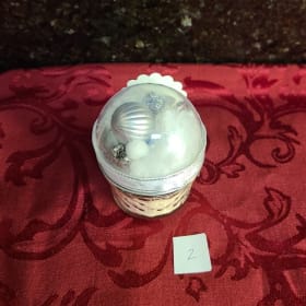 Snow Globe with White Chocolate Hot Cocoa - Individual item