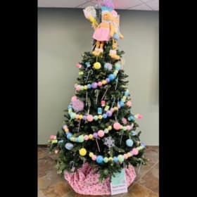 Gingerbread Tree by Hunter Station Pizza! item