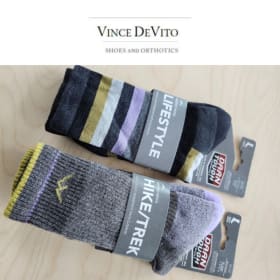 2 Pairs of Darn Tough Vermont Socks (M) item