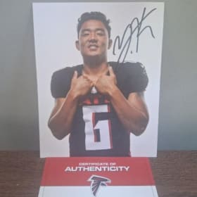Falcons' Younghoe Koo Autographed Photo item