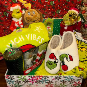 A Grinch Christmas Basket 1 - Presented by the Clarinets item