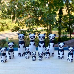 Peg Panda Family (#1) item
