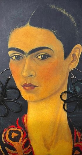 Earrings by De Roma item