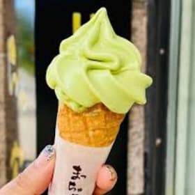 $50 gift card for either Kela's glass of Matcha-Ya item