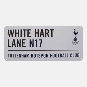 Spurs/Premier League Basket with Rebecca Lowe Cameo item