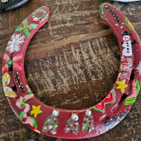 Hand Painted Horse Shoe | Red Christmas item