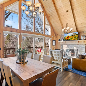 4-Night Stay in Lake Arrowhead Cabin for 12 Guests item