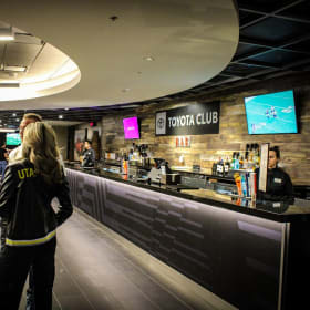 Benchwarmer Experience vs Minnesota Wild (2/27/2025) item