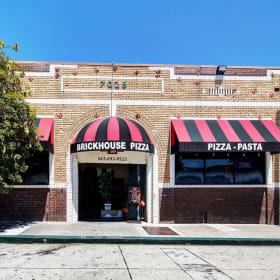 Vino & Dine Delight item