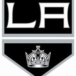 Canucks vs Kings Club 500 including dinner. Value $874 item