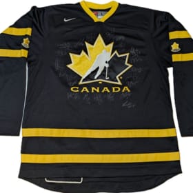 3.	Chandail championnats mondiaux 2013 signé item