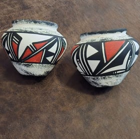 painted pot - Rulan Yatsattie, Zuni item